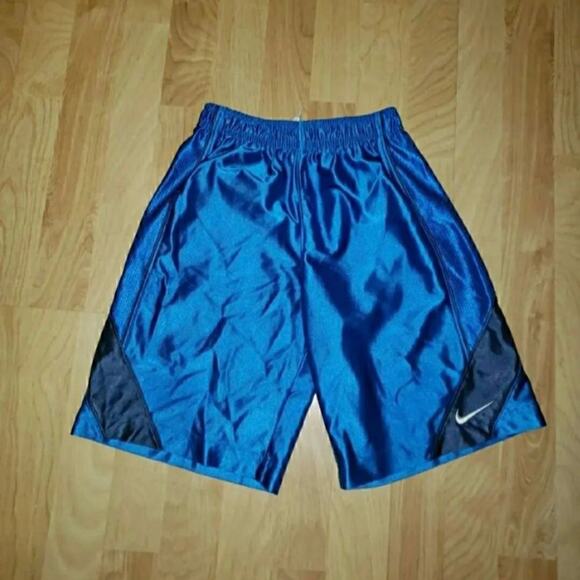 Nike Boy’s SM Dri-Fit Athletic Shorts - Picture 2 of 5